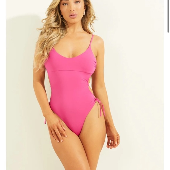 New GUESS Strappy Back One-Piece Swimsuit SZ S - Picture 2 of 8